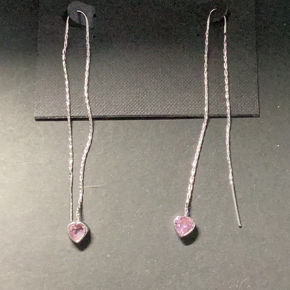 Cookie Lee - Picture 2 of 5